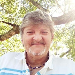 Meet your Posher, Wallace